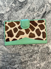 Load image into Gallery viewer, Travel Wallet