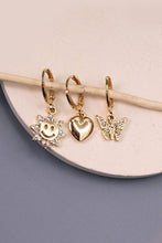 Load image into Gallery viewer, Huggie Hoop Trip

