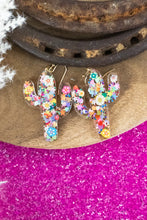 Load image into Gallery viewer, Wild Flower Earrings
