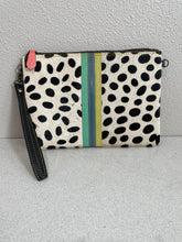 Load image into Gallery viewer, Everly Bag
